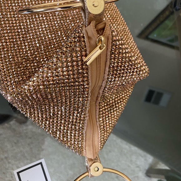 Elegant Prezzo Gold Bracelet Evening Bag New With Tags - Picture 9 of 16